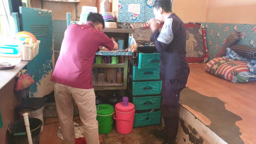 Komitmen Zero Halinar, Lapas Narkotika Bandar Lampung Sidak Kamar Hunian&nbsp;Narapidana