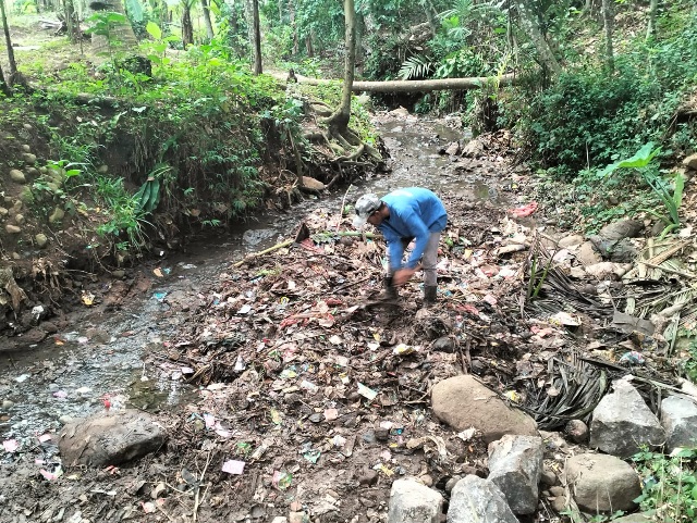 DLH Serang dan Muspika Mancak Dukung Program Bersih Sungai Pokja Konstituen Dewan Pers Banten dan&nbsp;JBS