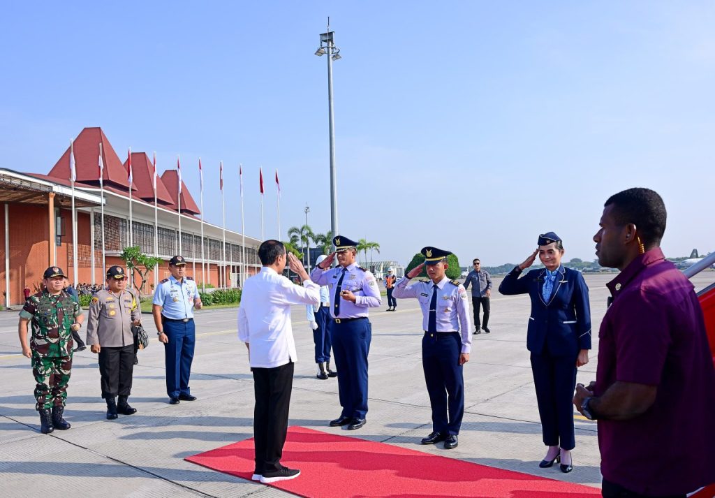 Presiden Jokowi Akan Hadiri Kongres ISEI XXII hingga Resmikan Jalan&nbsp;Tol